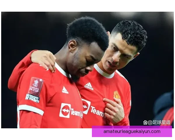 英超森林埃兰加离队消息引发球迷关注，未来去向成疑