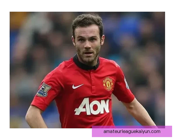 布鲁诺·费尔南德斯技术特点对比同位置中场球员表现稳健